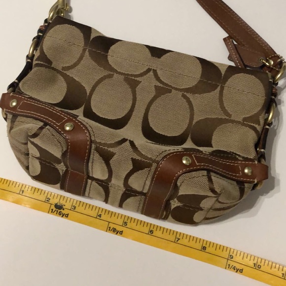 Coach Handbag - Picture 4 of 6